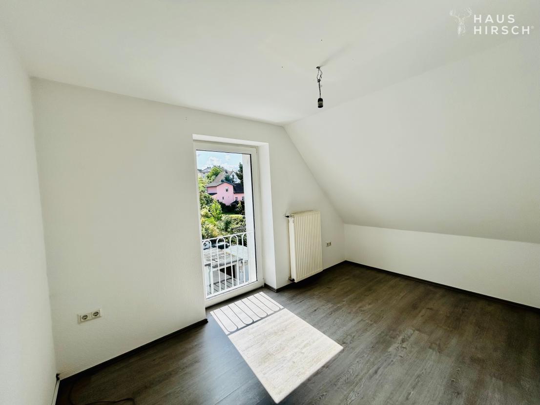 Kinderzimmer / Homeoffice