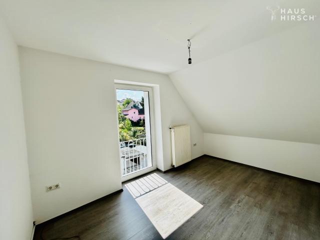 Kinderzimmer / Homeoffice