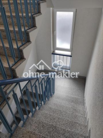 Gepflegtes Granit Treppenhaus