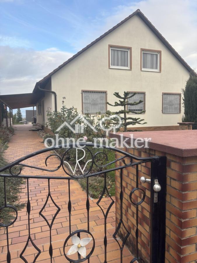 Hauseingang Strassenansicht