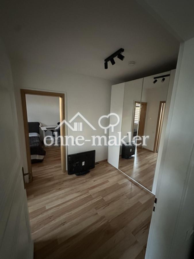 Vorzimmer Bad/Schlafzimmer