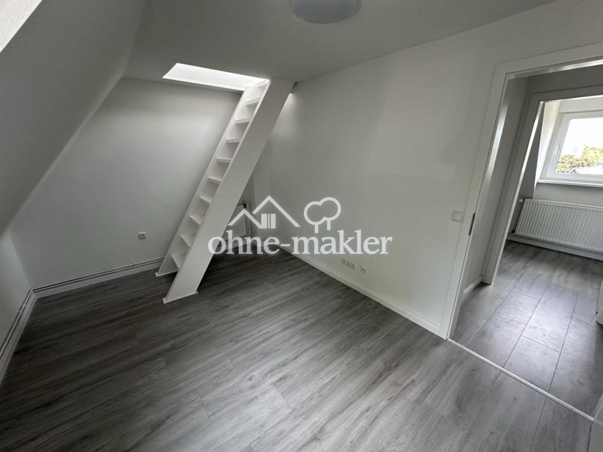 29. Ankleideraum Dachgeschoss