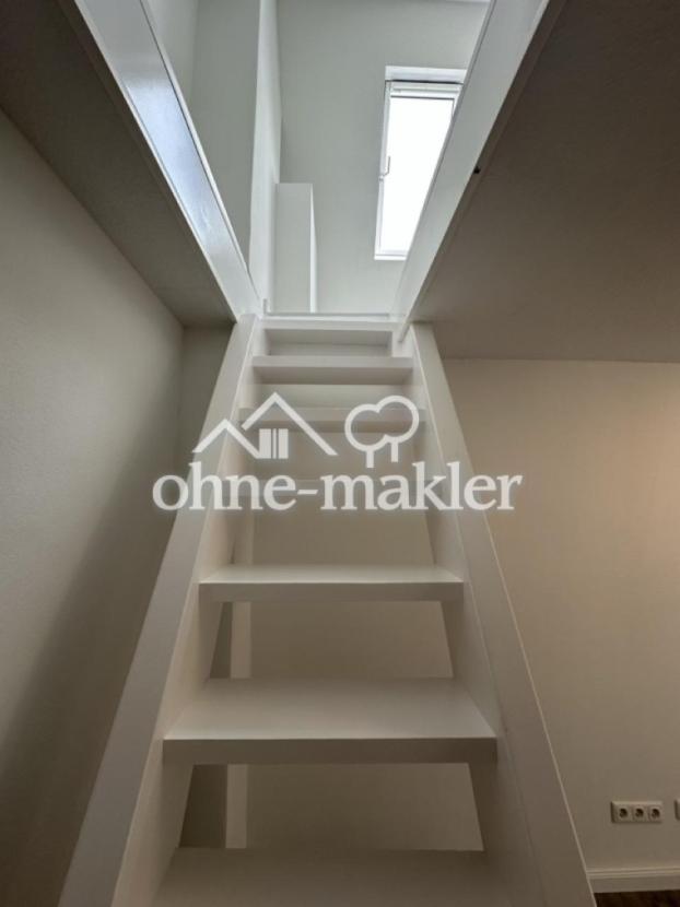 31. Treppe zum Spitzboden