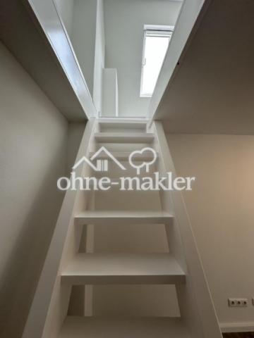 31. Treppe zum Spitzboden