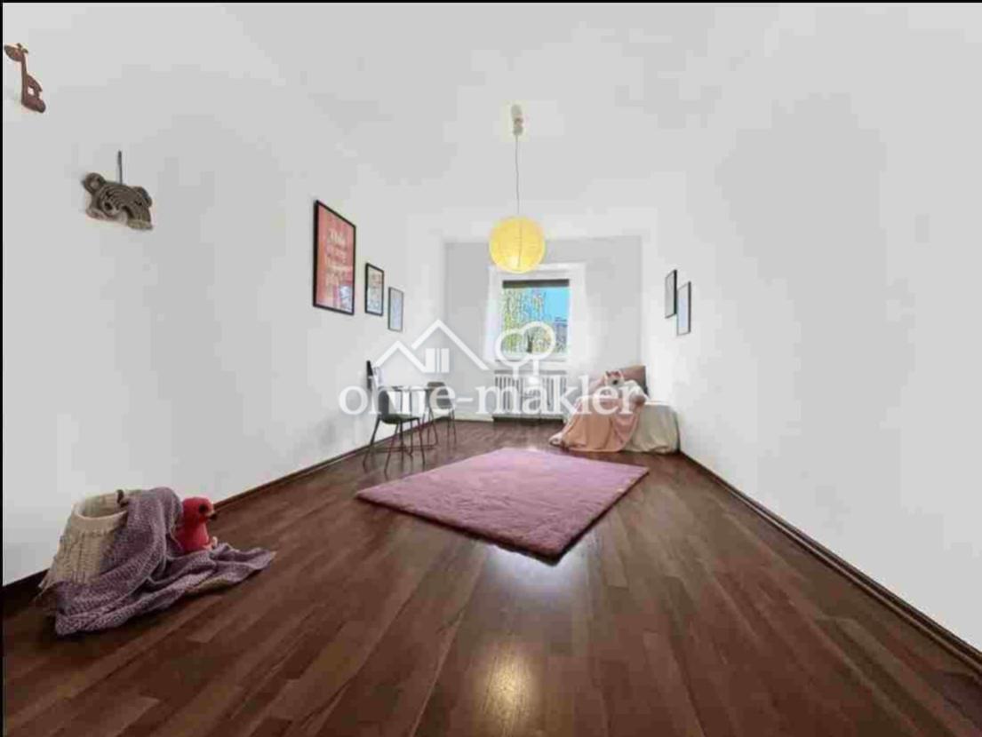 Kinder-/ Arbeitszimmer