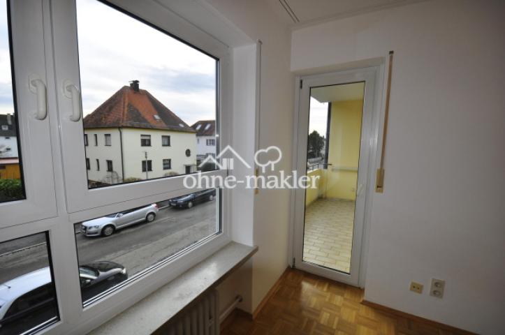 Wohnzi. nach Süden u. Balkon