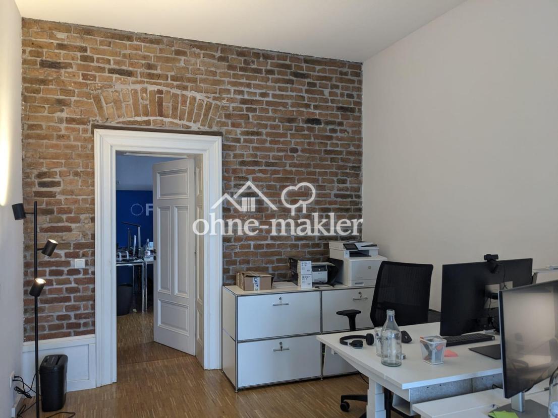 Schlaf-/Bürozimmer I