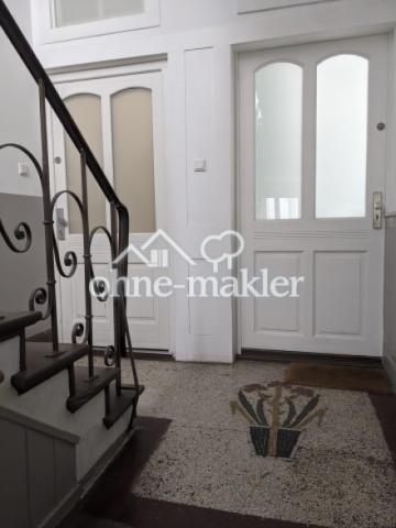 Wohnungstür (links)