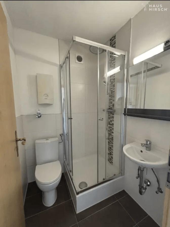 Toilette / Einlieger