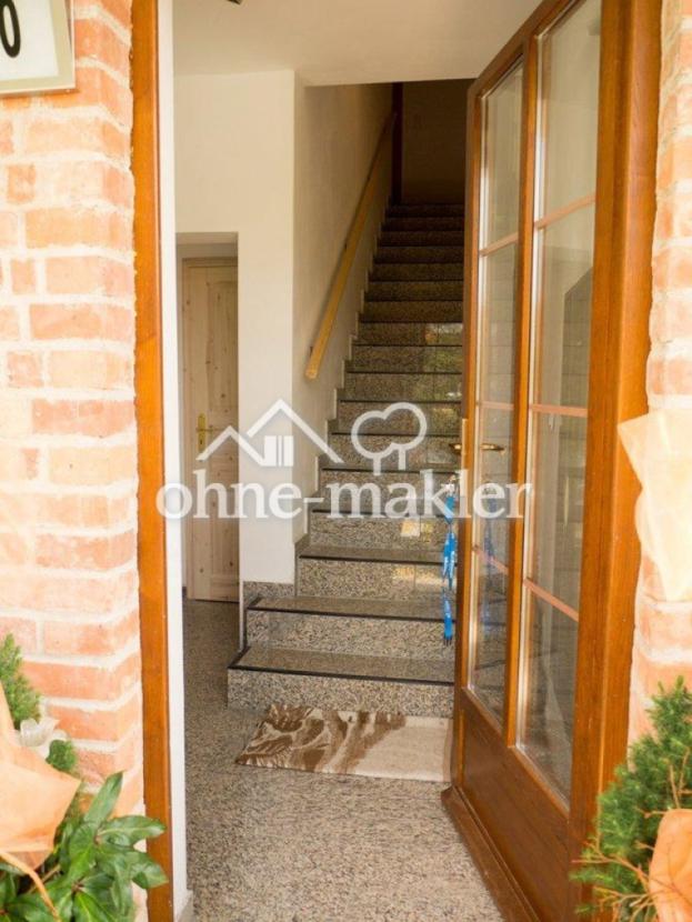 Haupteingang/Treppenhaus