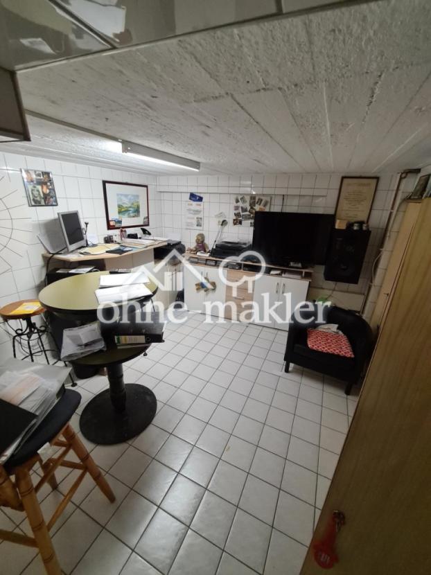 Büro/Kellerraum