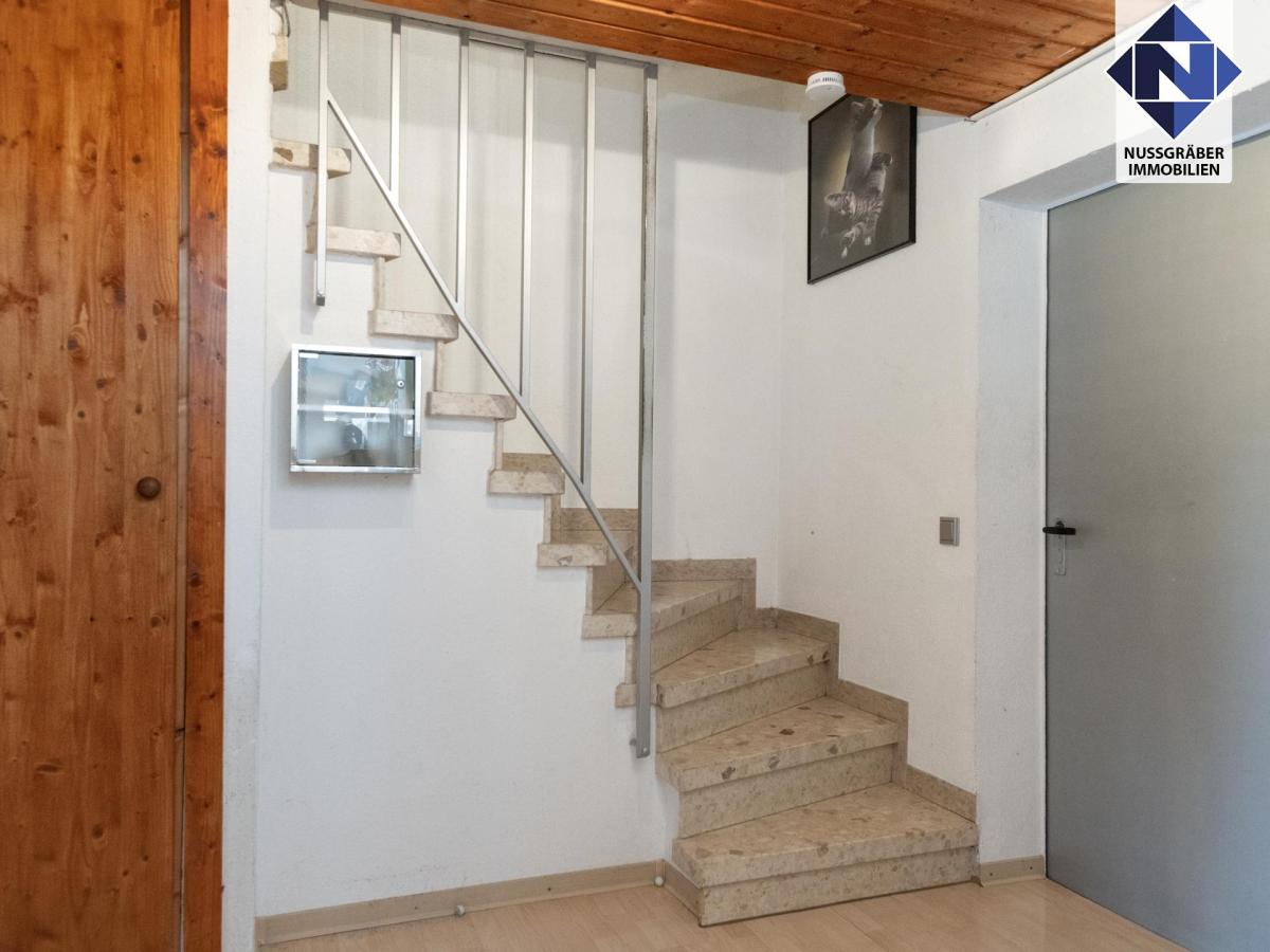 Treppe ins UG