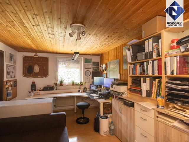 Arbeitszimmer