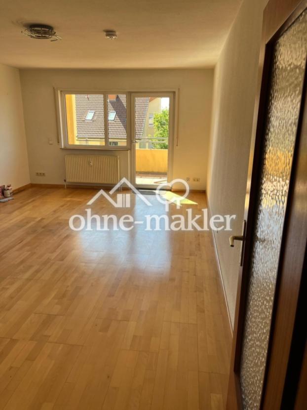 Vom Eingang zum Balkon