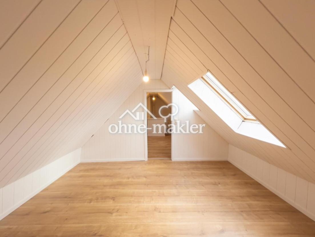 Schlafzimmer im Spitzboden