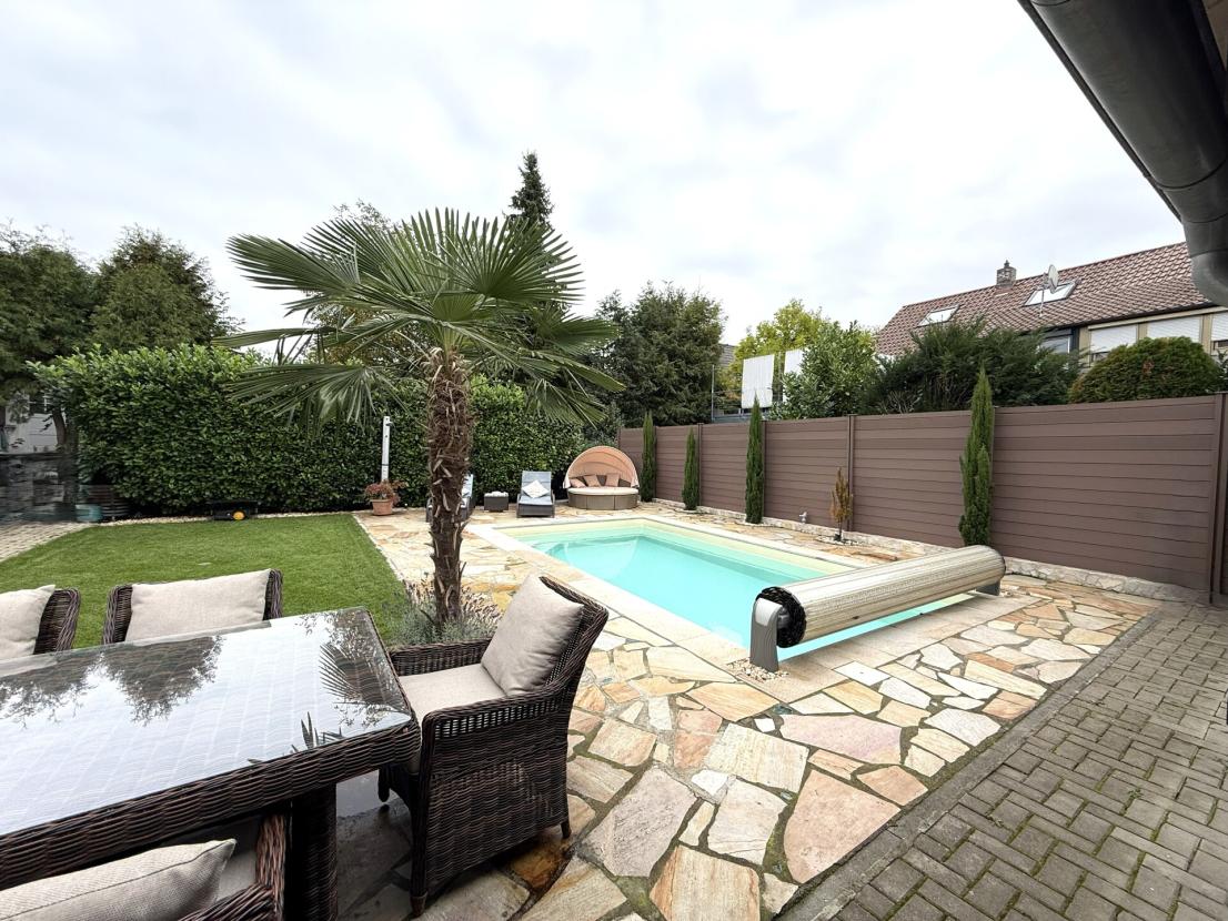 Garten Essbereich mit Pool