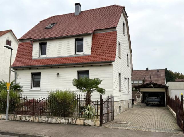 Hausansicht von Straße 