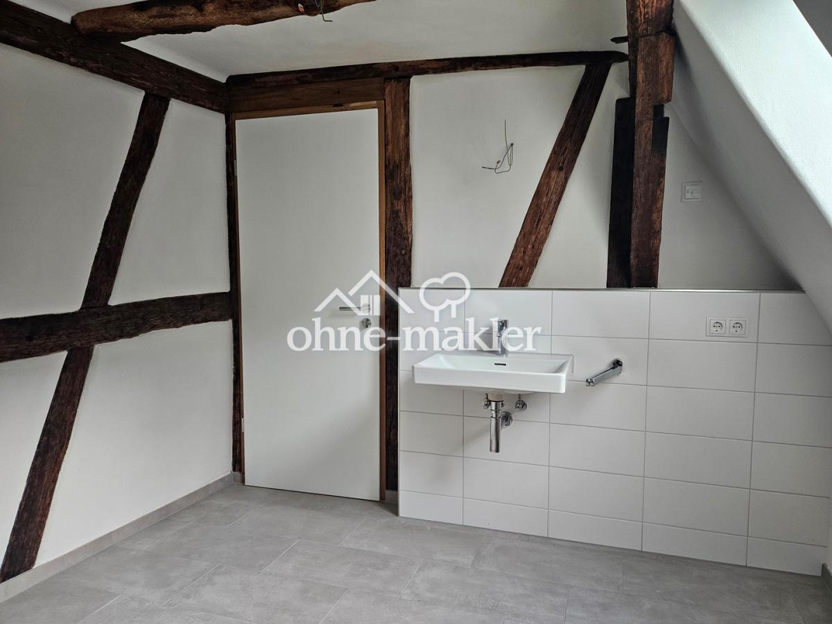 Tageslichtbad mit Dusche DG