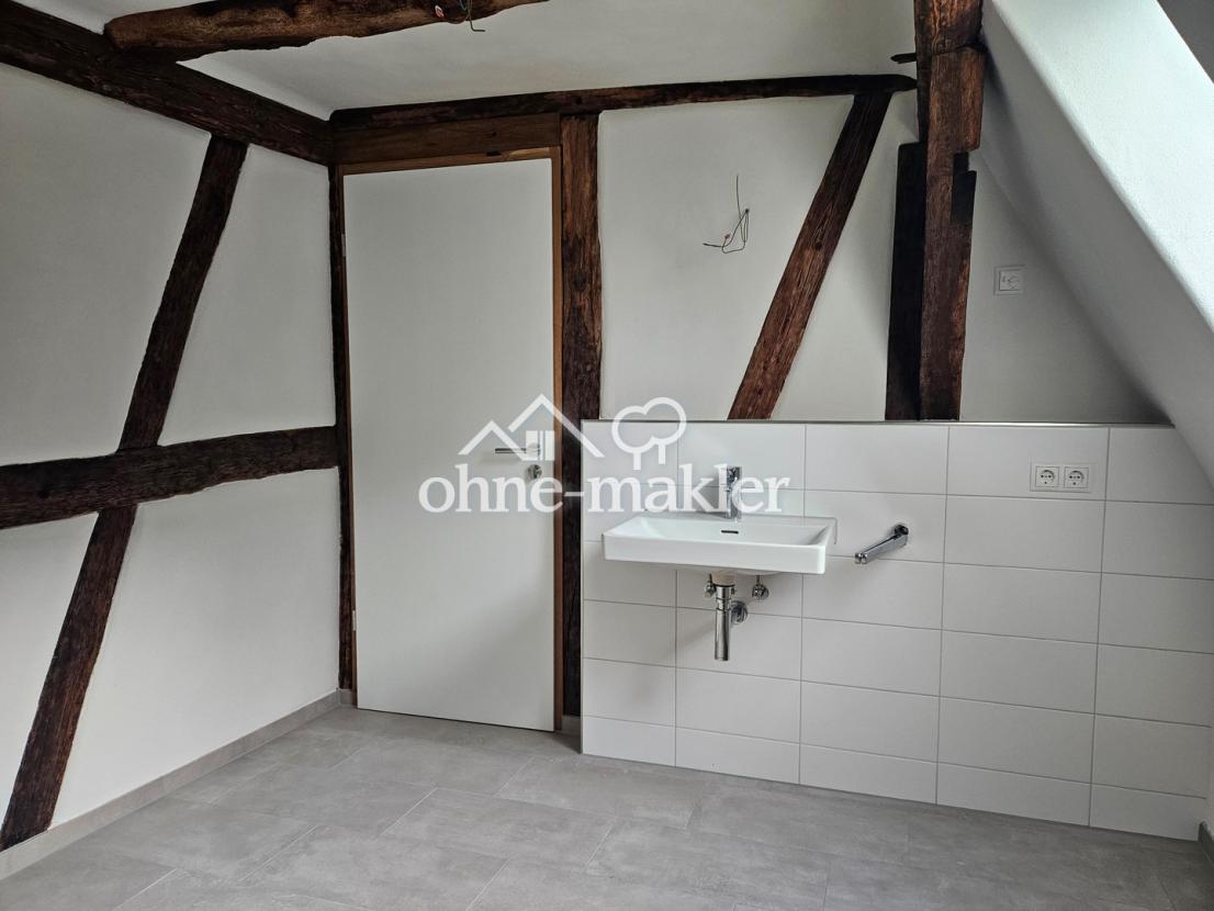 Tageslichtbad mit Dusche DG