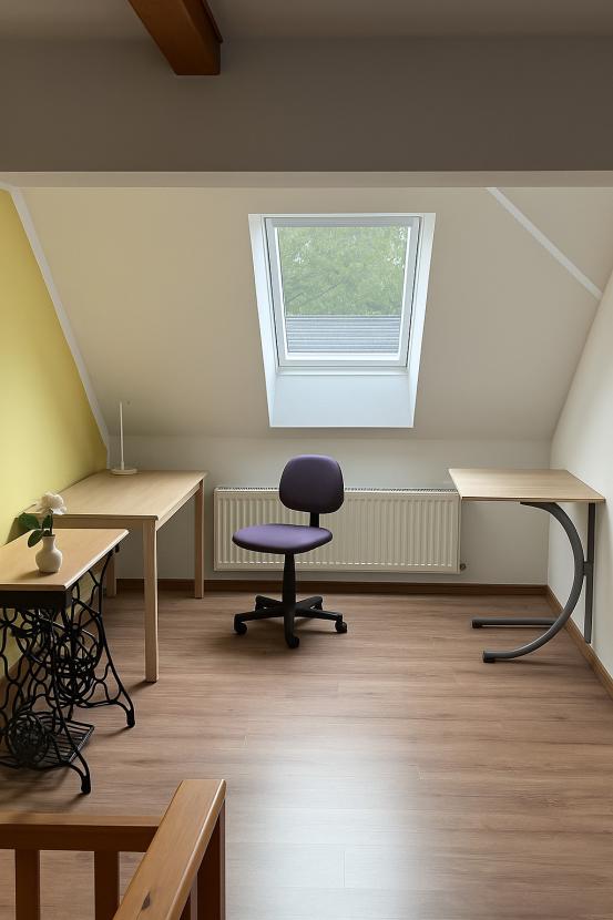 Nähecke / Büro im OG