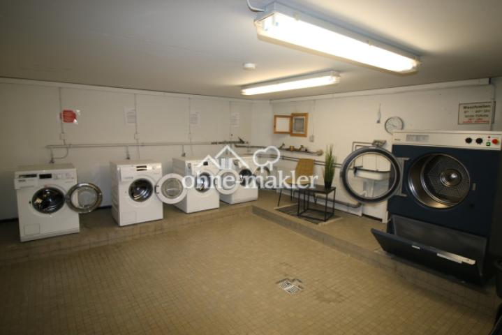 Gemeinschafts- Waschküche