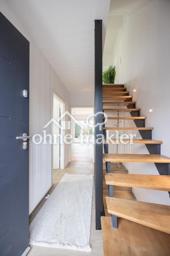 Treppenhaus /Flur