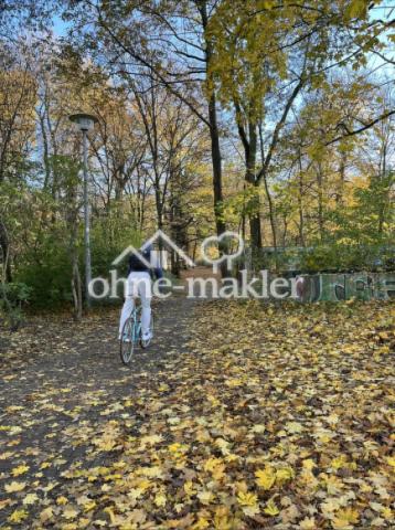 Eingang zum Schlosspark