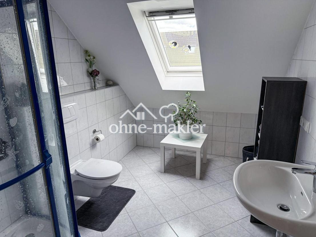 Badezimmer 2. OG