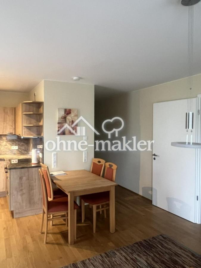 Wohnzimmer / Essbereich