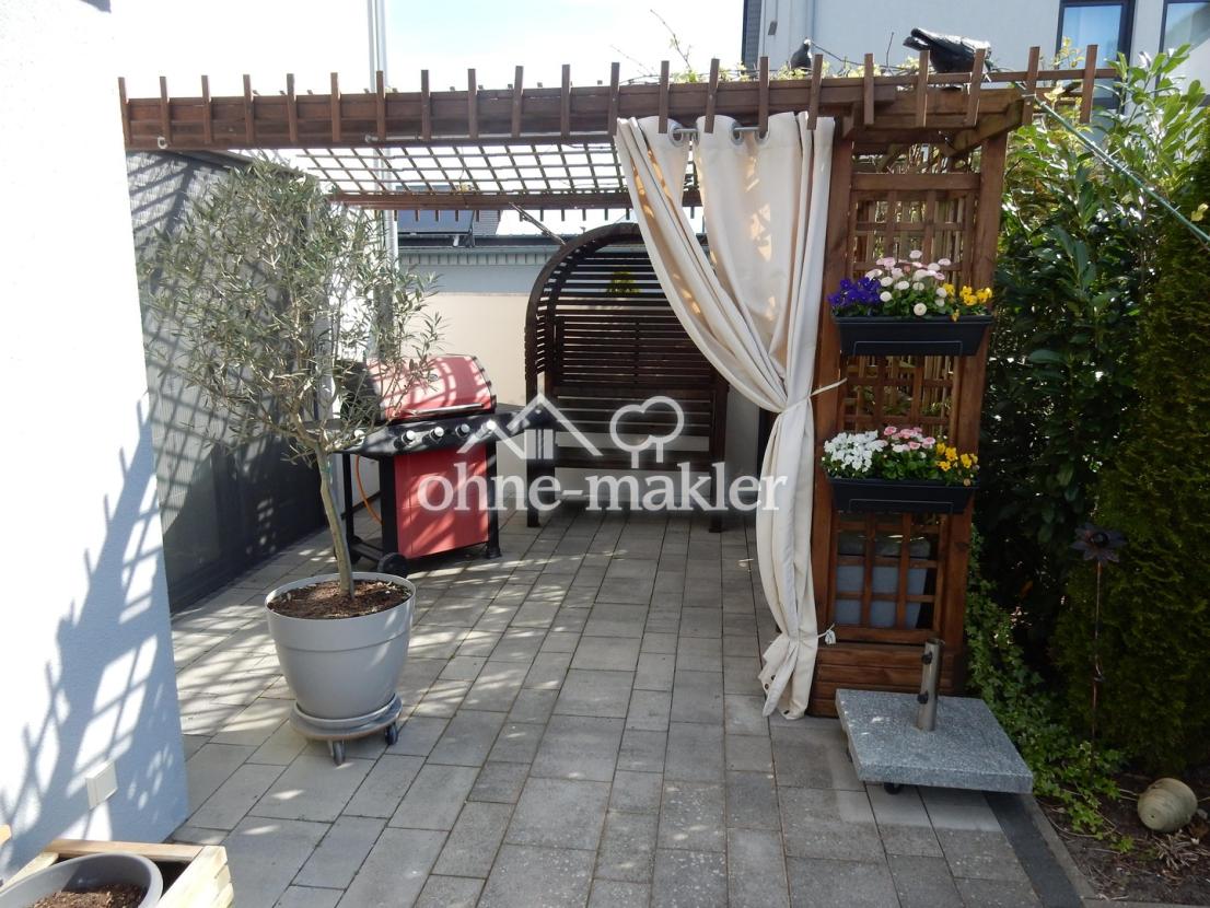 Laubengang mit Grillmöglichkei