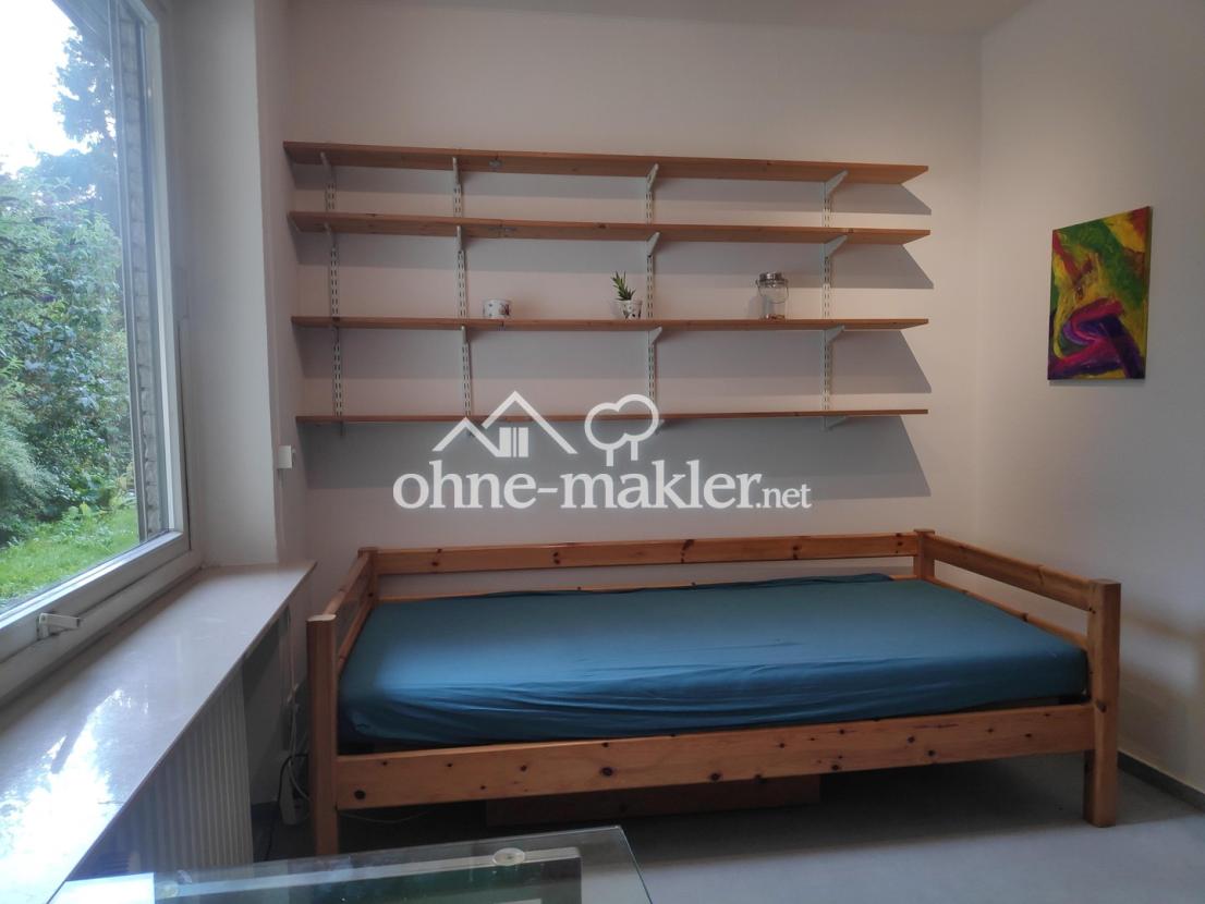 kleines Schlafzimmer 1