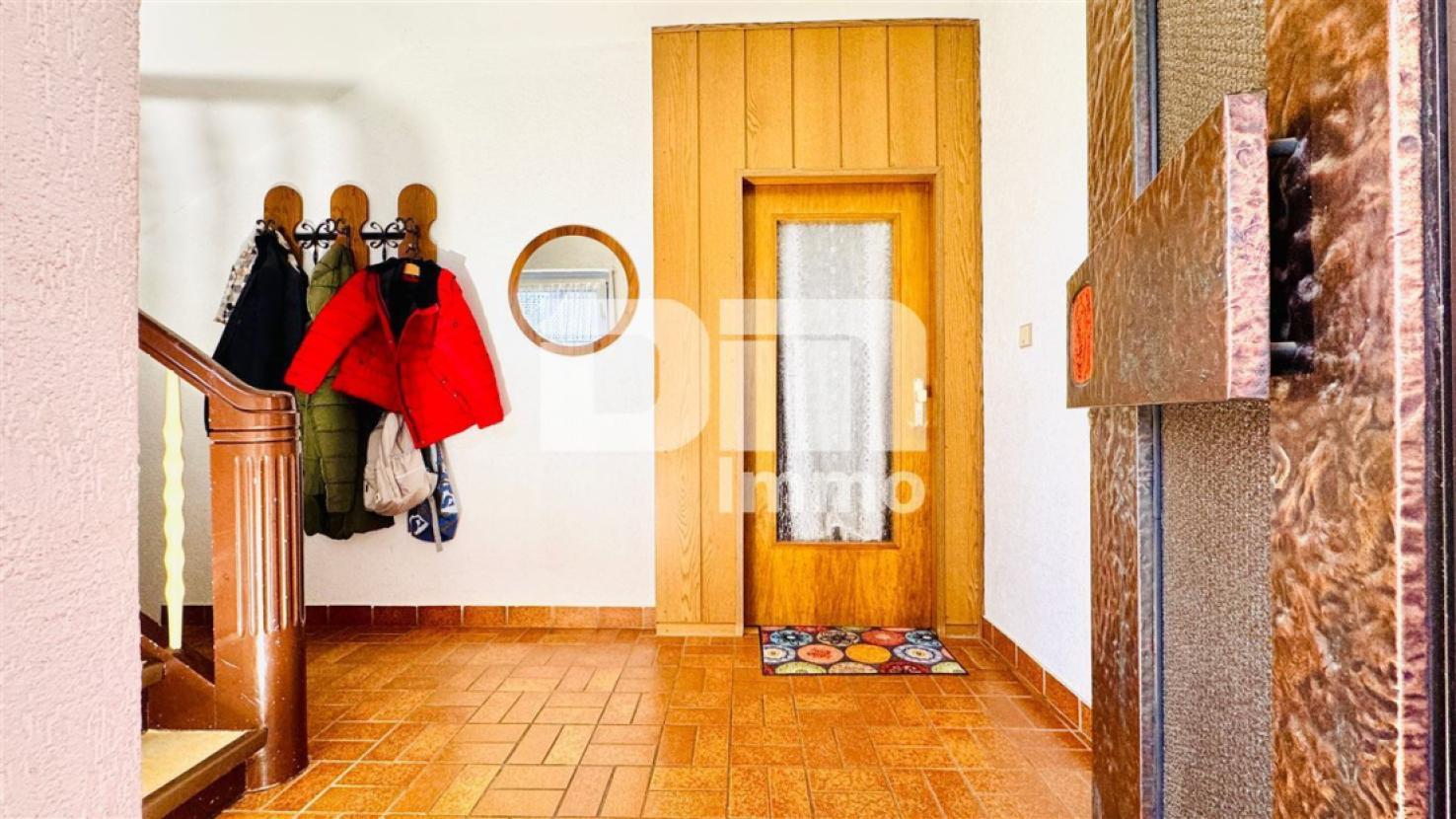 EG Haupteingang Treppenhaus