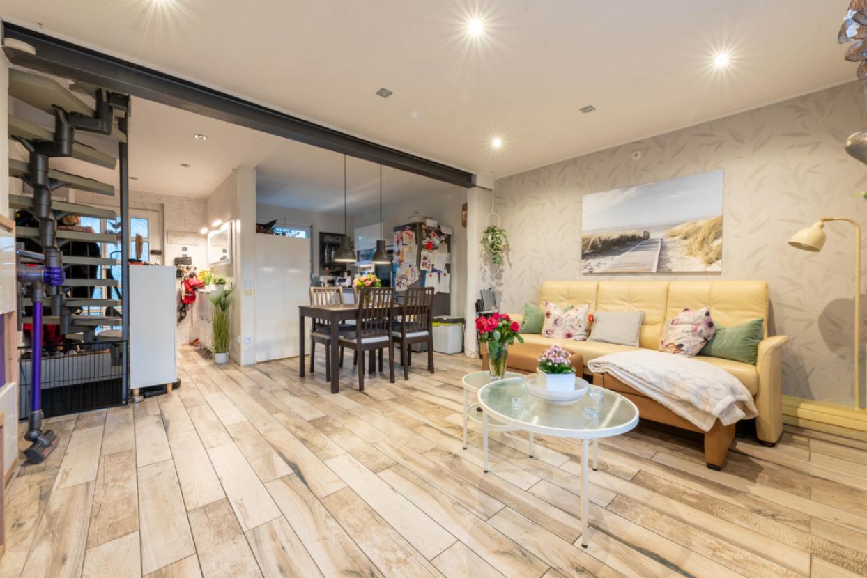 Weitere Ansicht Wohn-/Essbereich