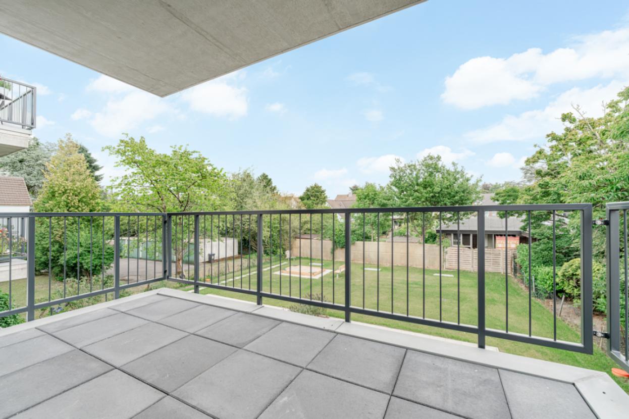 Ansicht Balkon Gartenseite