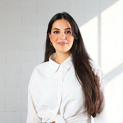 Cansu Arik, Immobilienmaklerin