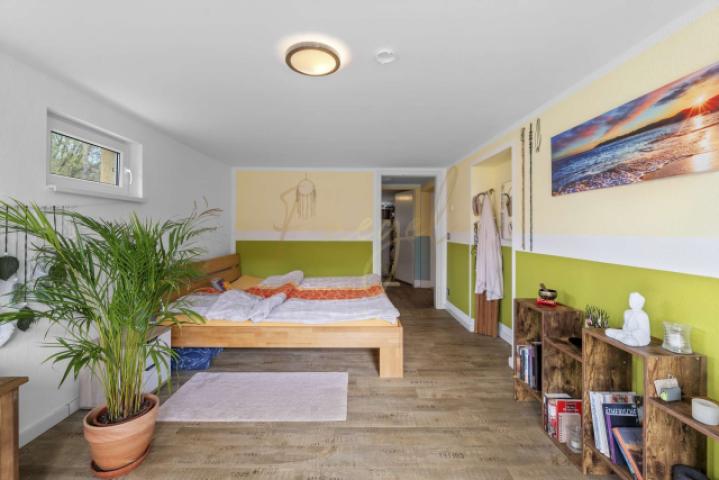 3. Schlafzimmer