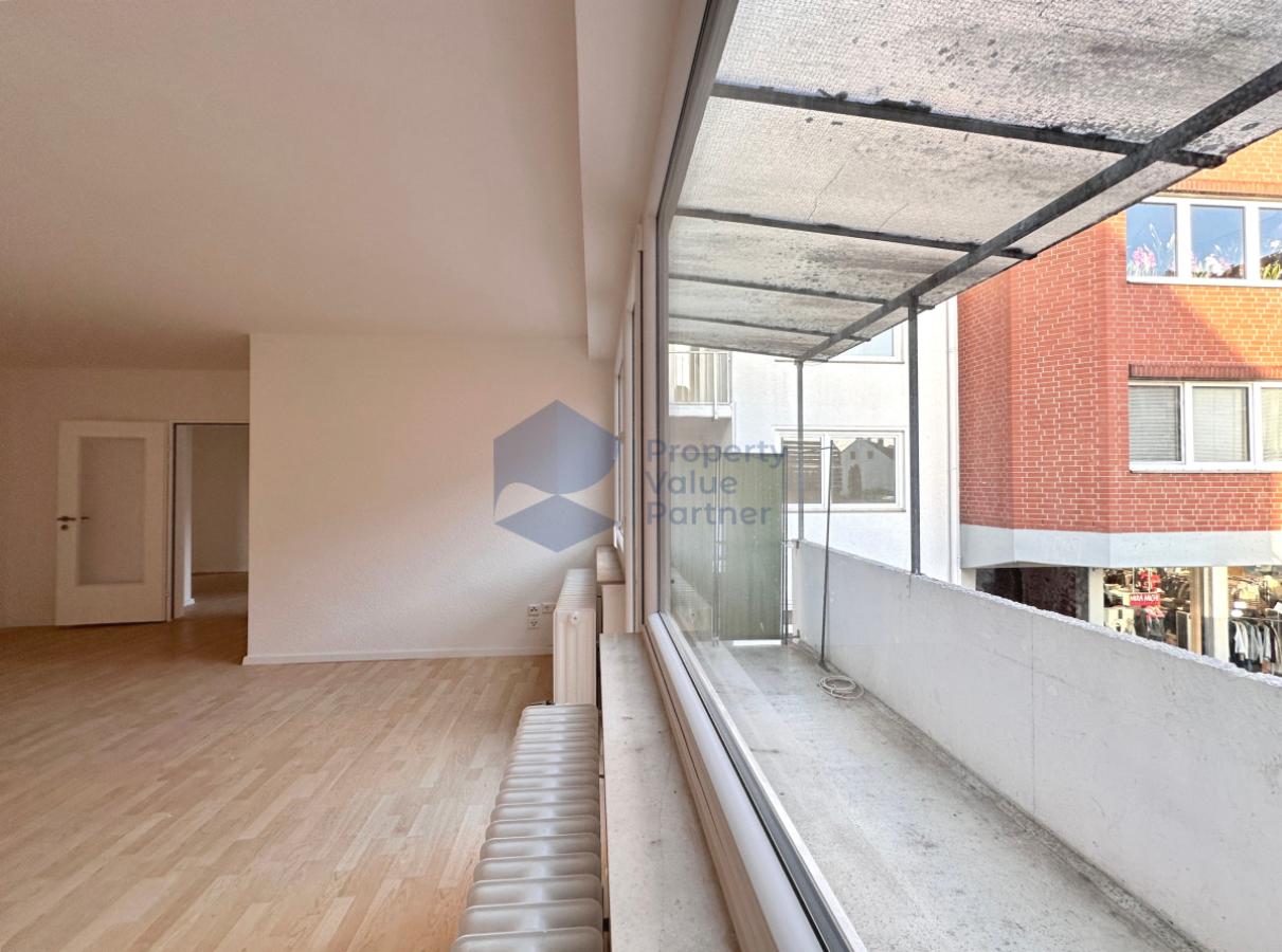 WE 06_Wohnzimmer Loggia (2)