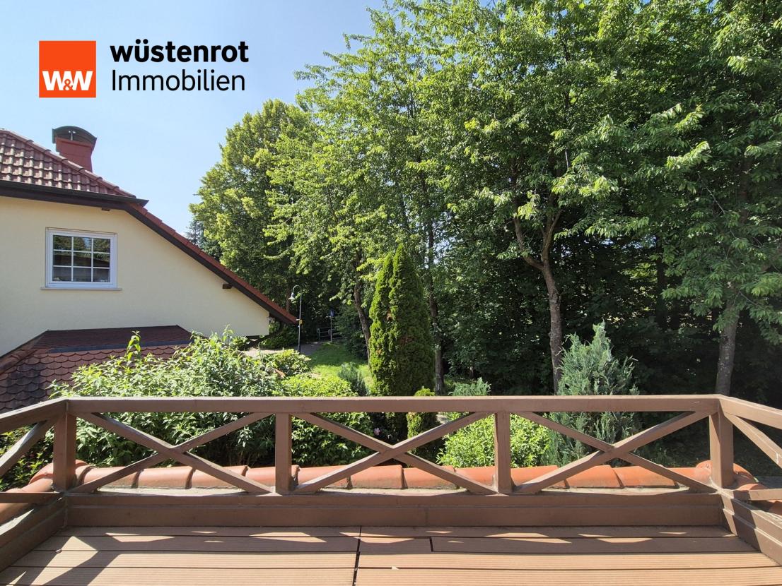 Blick vom Balkon Schlafzimmer 1