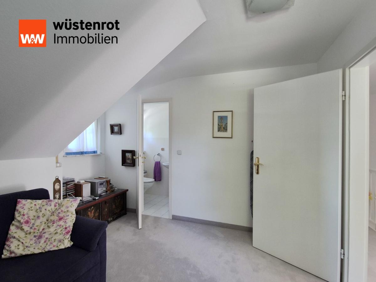 Schlafzimmer 2 mit Bad