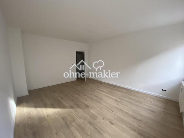 Schlaf-/Arbeitszimmer