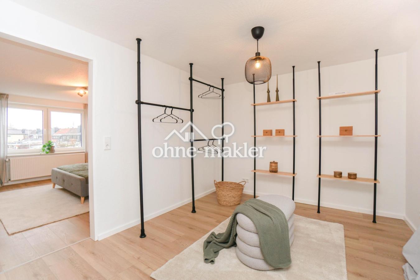 Ankleide/ Schlafzimmer