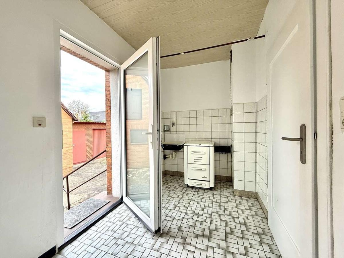 Vorratsraum, Ausgang Terrasse