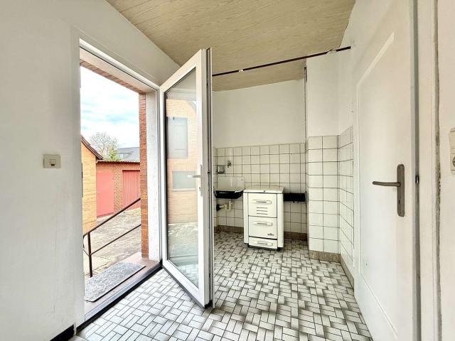 Vorratsraum, Ausgang Terrasse