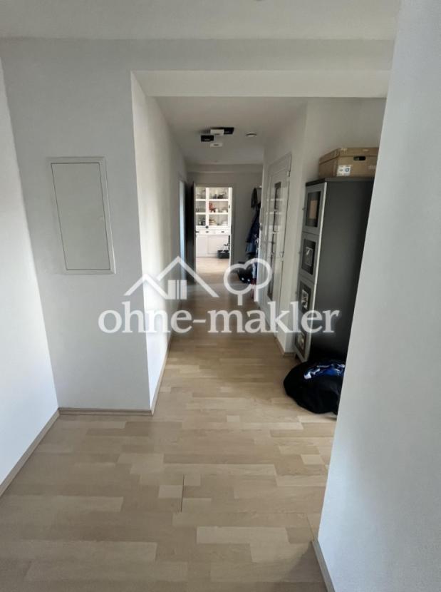 Flur - Blick vom Schlafzimmer