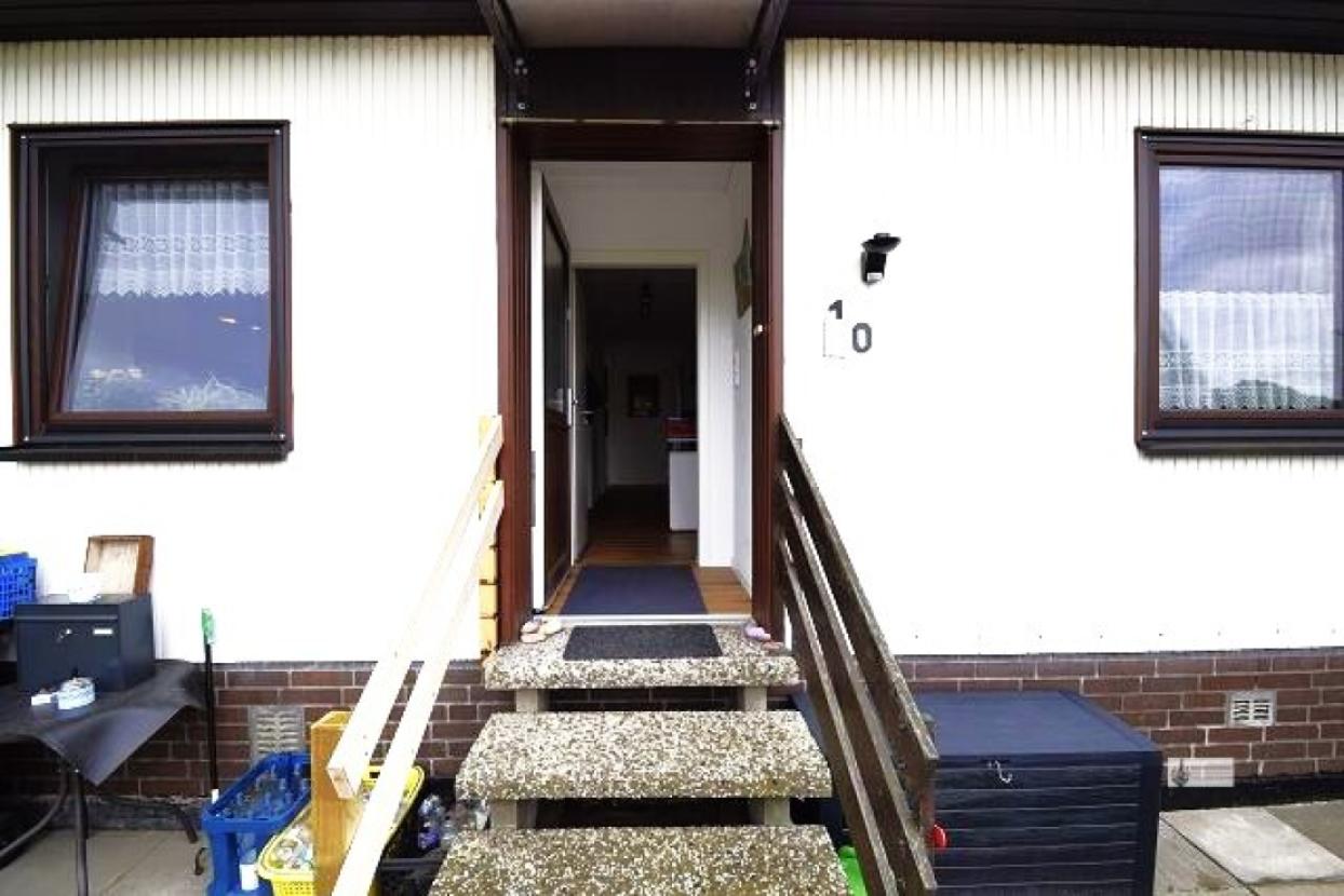 überdachter Hauseingang