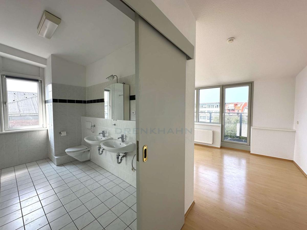 Bad/ Schlafzimmer oben