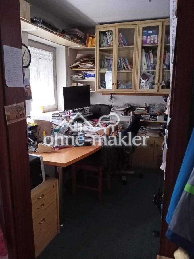 Arbeitszimmer