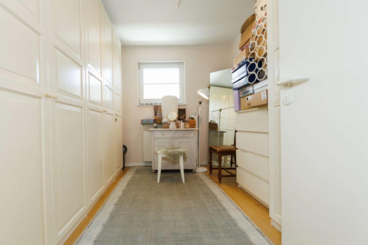 Ein weiteres Kinder- oder Arbeitszimmer