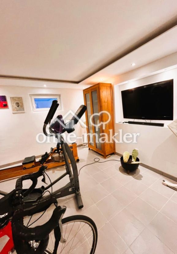 Kellerbar oder Büronutzung