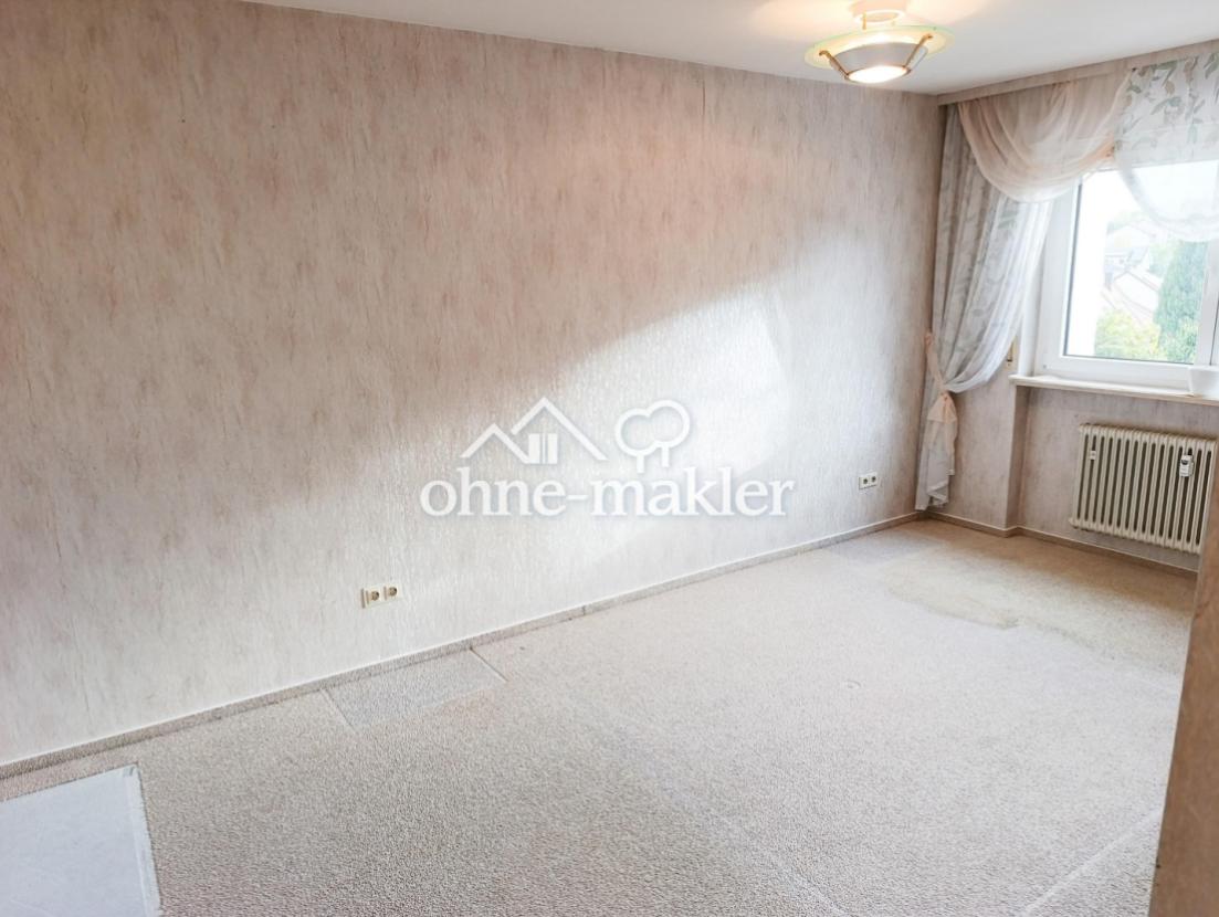 Blick ins Schlafzimmer 